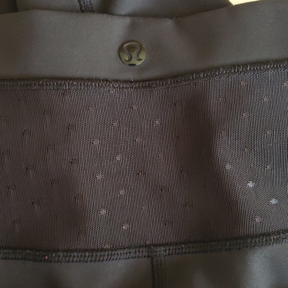 Lululemon Just Breathe Tight - Picture 9 of 10
